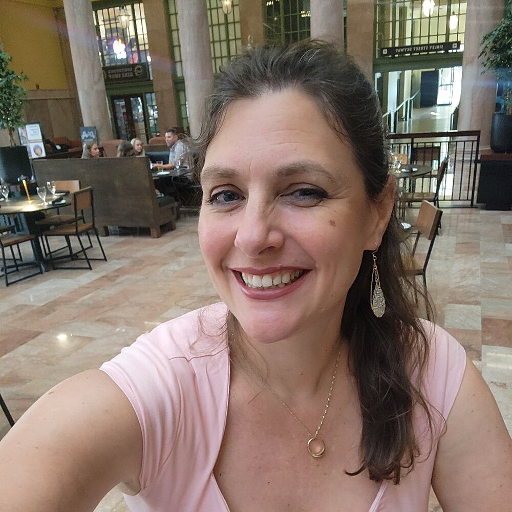 Meet your Posher, Shannon